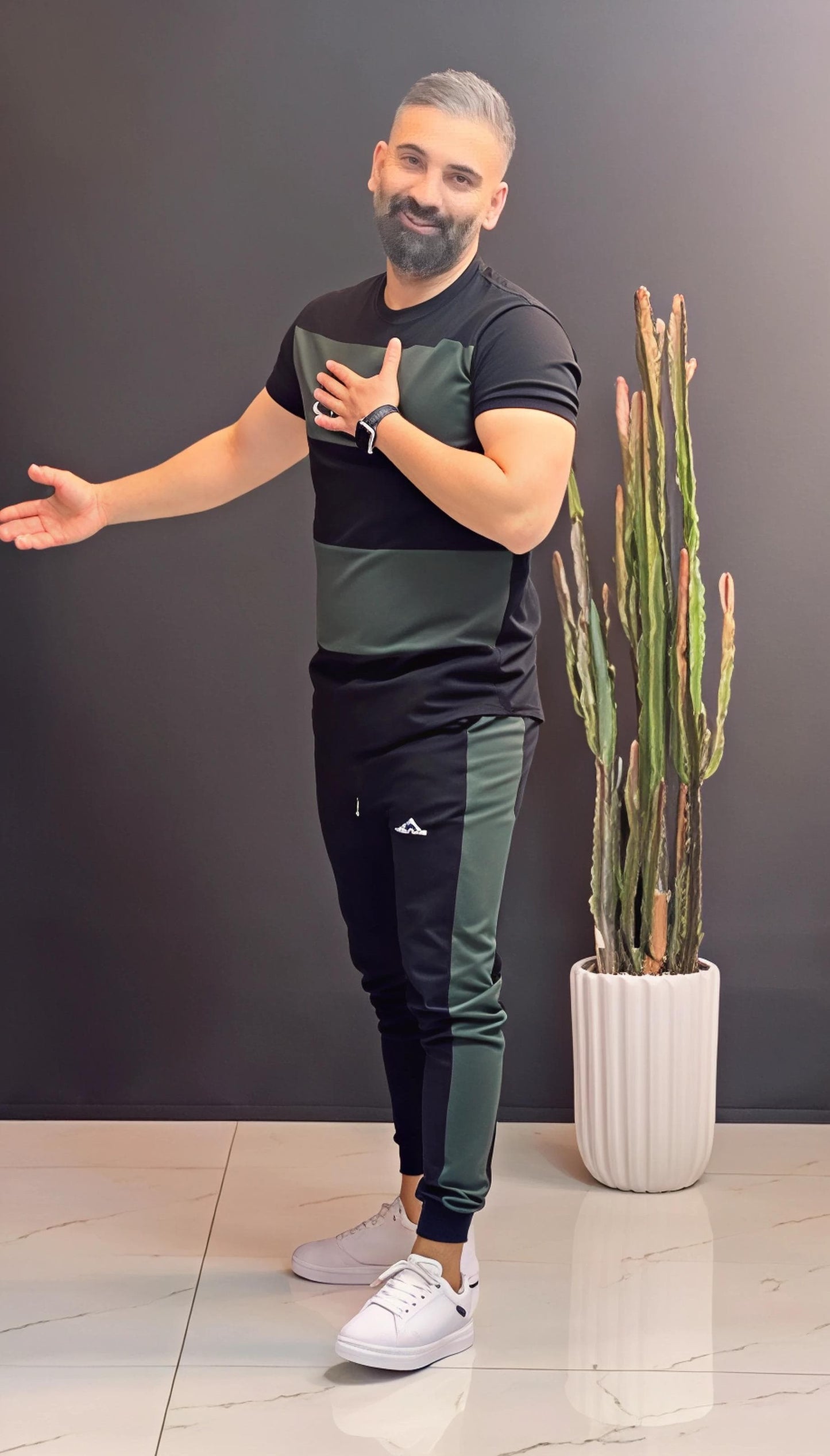 Q-07 DudeDrapes FusionFit 2-Piece – Statement Edition