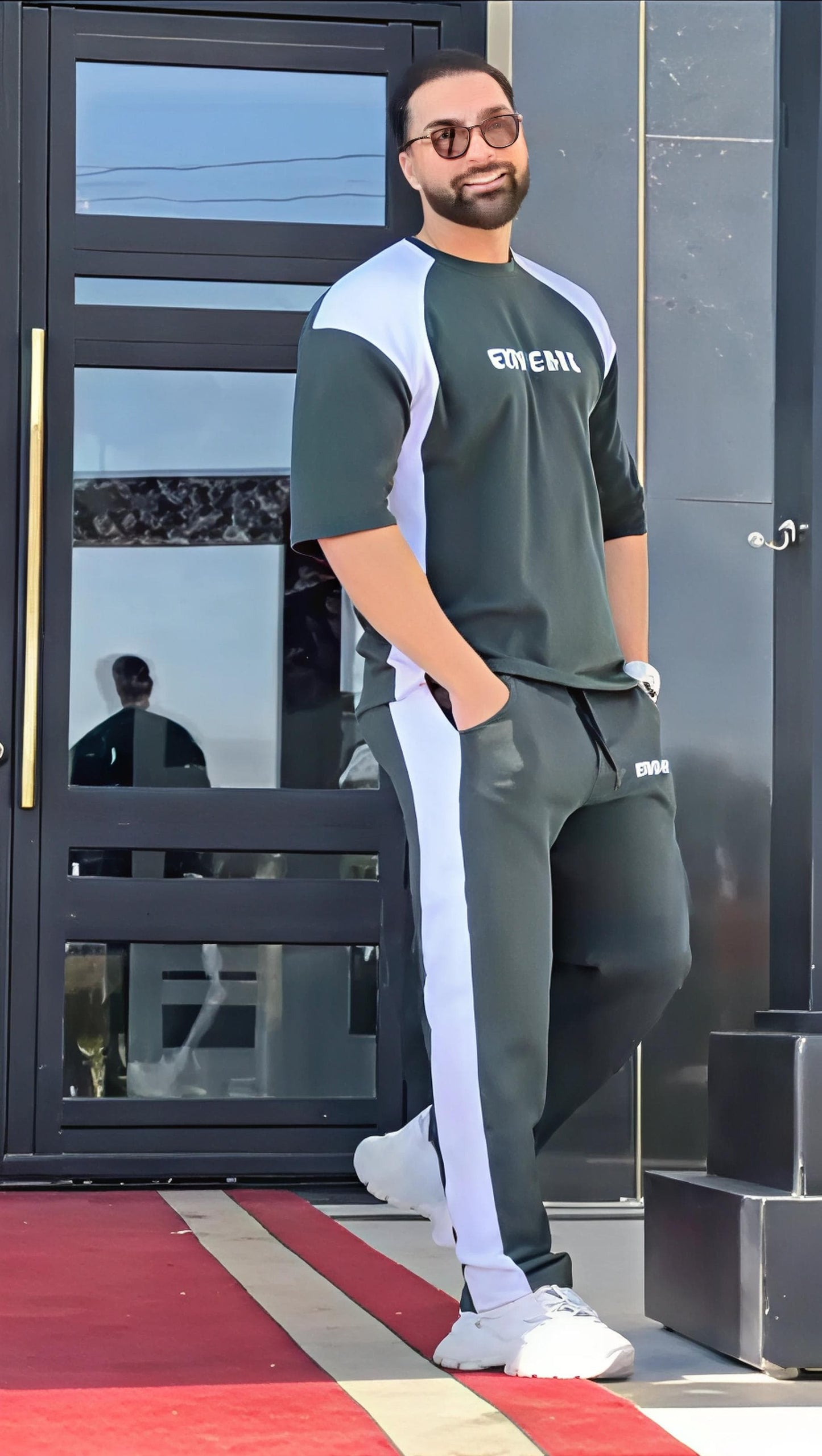 Q-10 DudeDrapes CloudFlex Tracksuit – Minimal Contrast Fit
